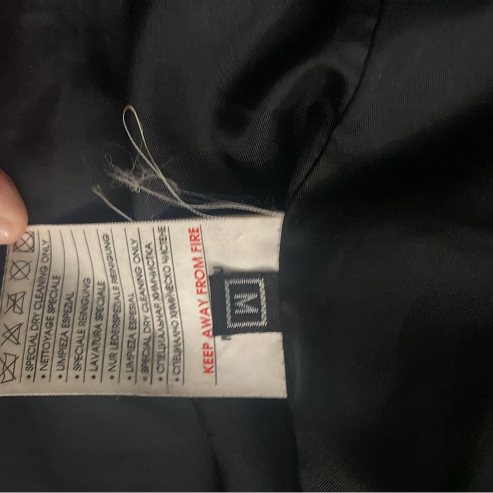 Black Leather Jacket - image 5